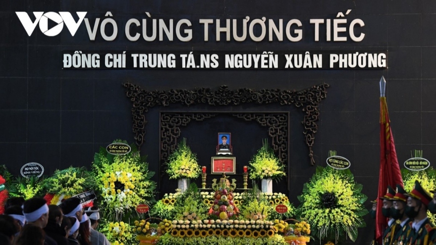 Nghẹn ngào tiễn biệt nhạc sĩ Xuân Phương trong giai điệu “Mong ước kỷ niệm xưa”